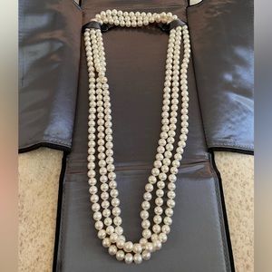 Tiffany pearl necklace